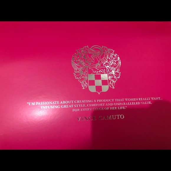 Brand new Vince Camuto sexy heels over the knees - Picture 11 of 11